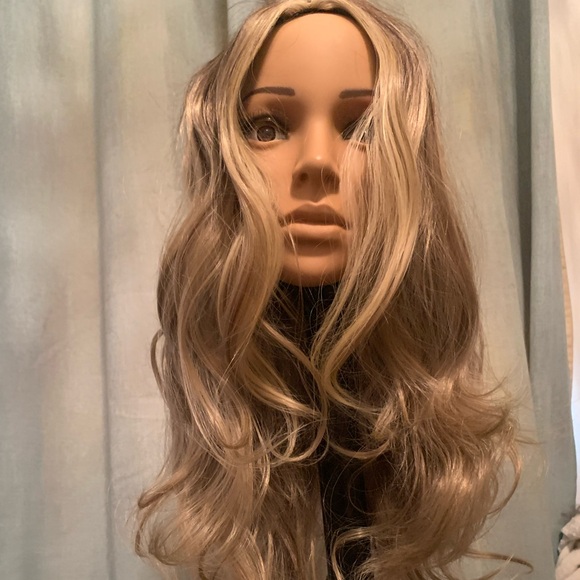 French Design Wig with highlights